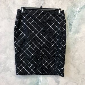 White House, Black Market | Pencil Skirt